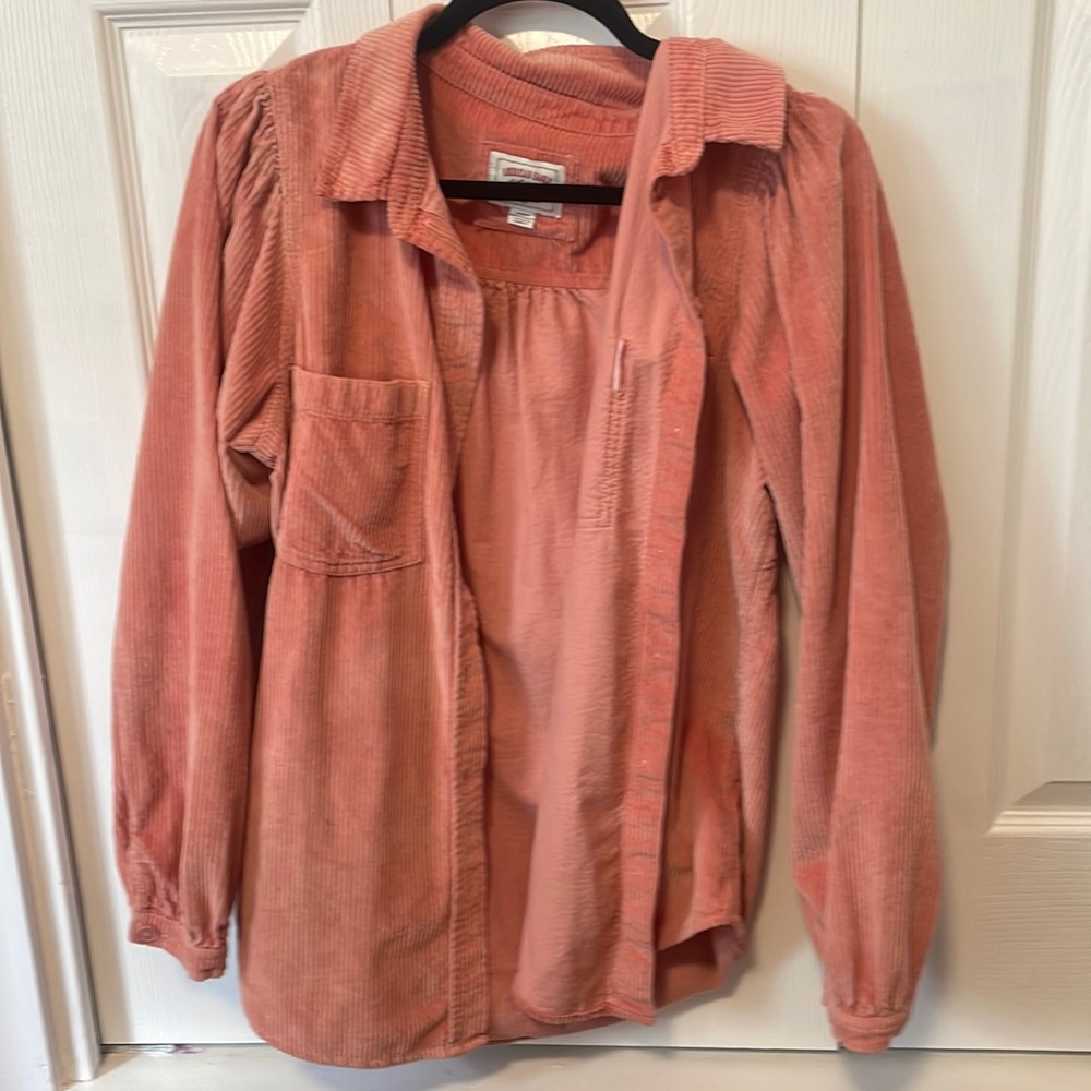 American Eagle Pink Button Up - image 1